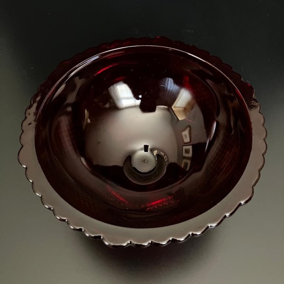 Vintage Avon 1876 Cape Cod Ruby Red Glass Candy Dish - Picture 6 of 6